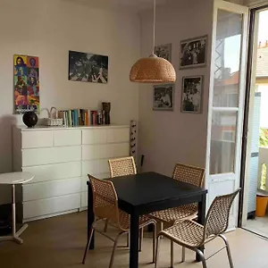 Splendido Con Tutti Servizi In Zona Navigli Milano